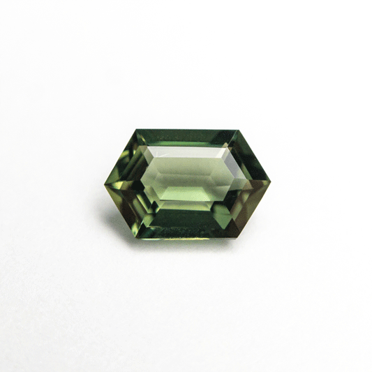0.87ct Green Sapphire in Hexagonal Shape.