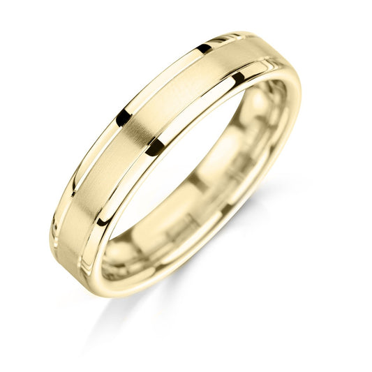 Men’s timeless brushed and polished finish yellow gold wedding ring.